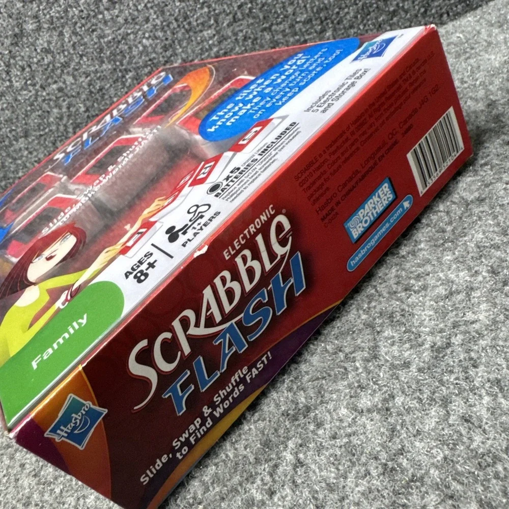 2010 Hasbro Scrabble Flash Electronic Word Family Age 8+ Game‎ New Sealed